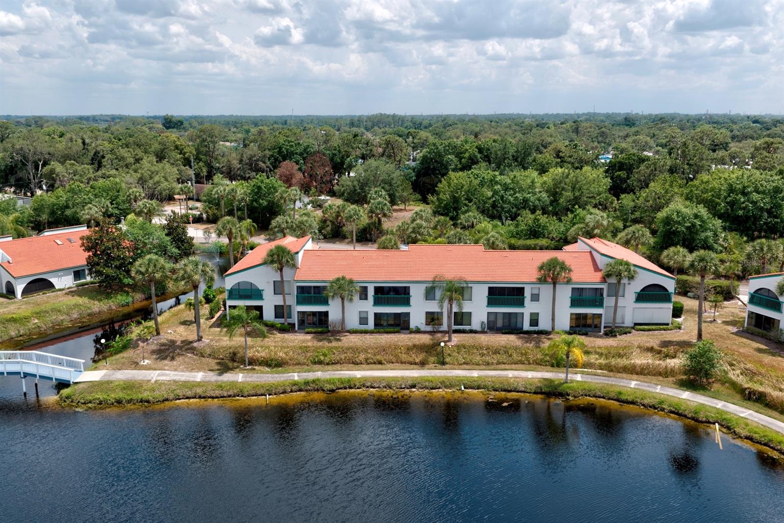 BLUFFS OF SEBRING CONDO - Residential