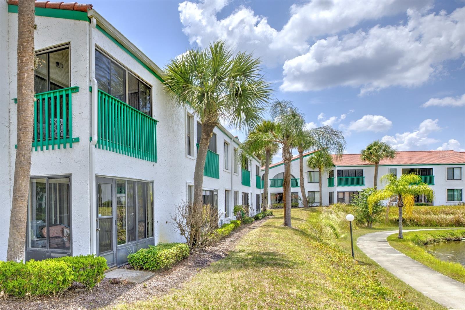 BLUFFS OF SEBRING CONDO - Residential