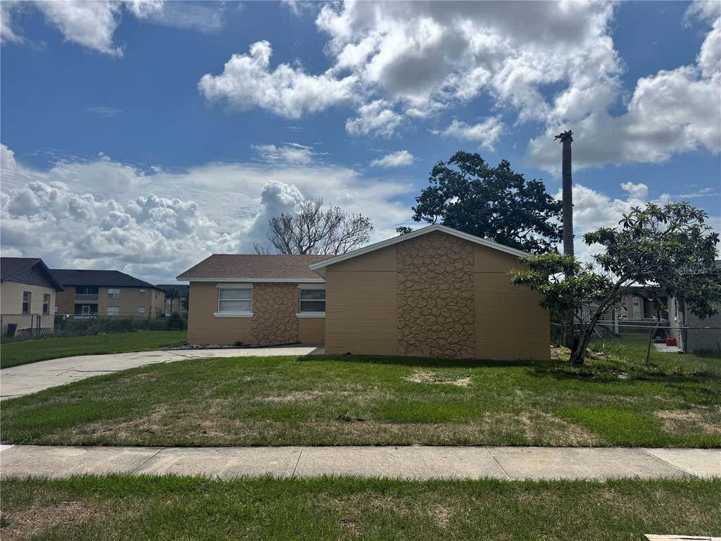 Photo of 5693 Tulip Avenue, Orlando, FL 32839 (MLS # O6415622)
