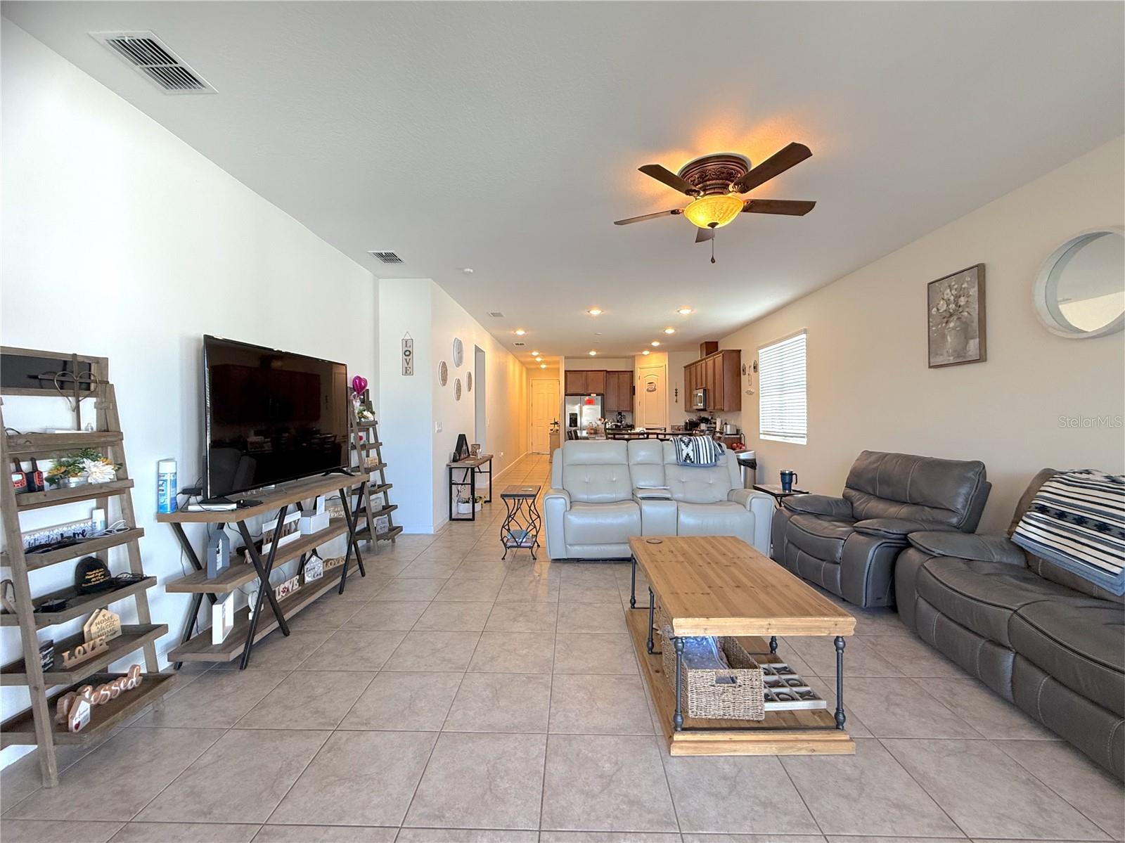 SEASONS/PK HILL - Residential