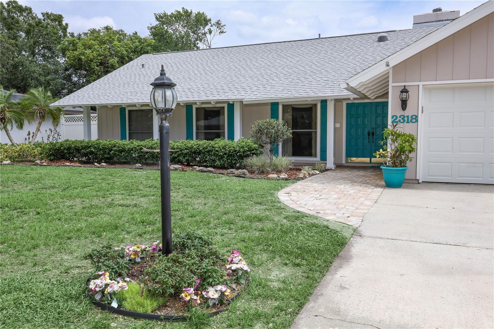 2318 CASTLEWOOD ROAD
