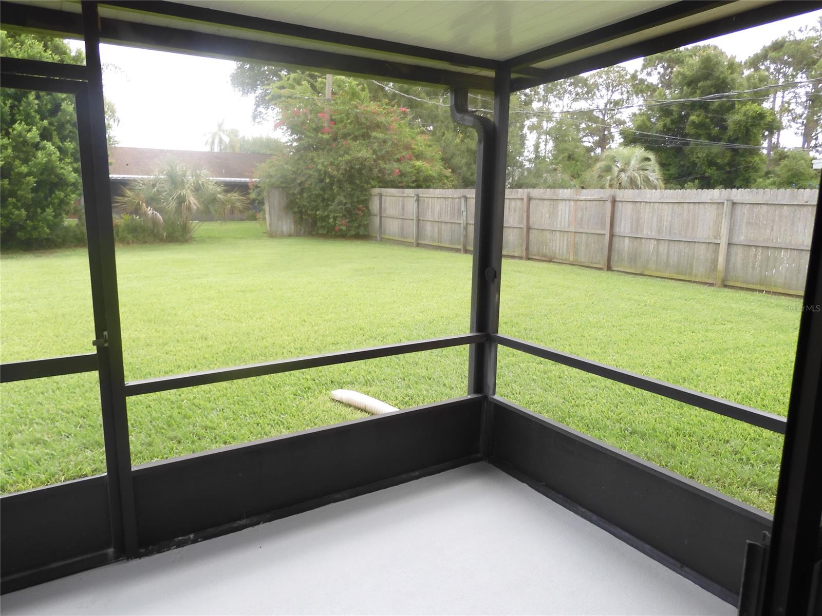 Florida Shores 01 - Residential