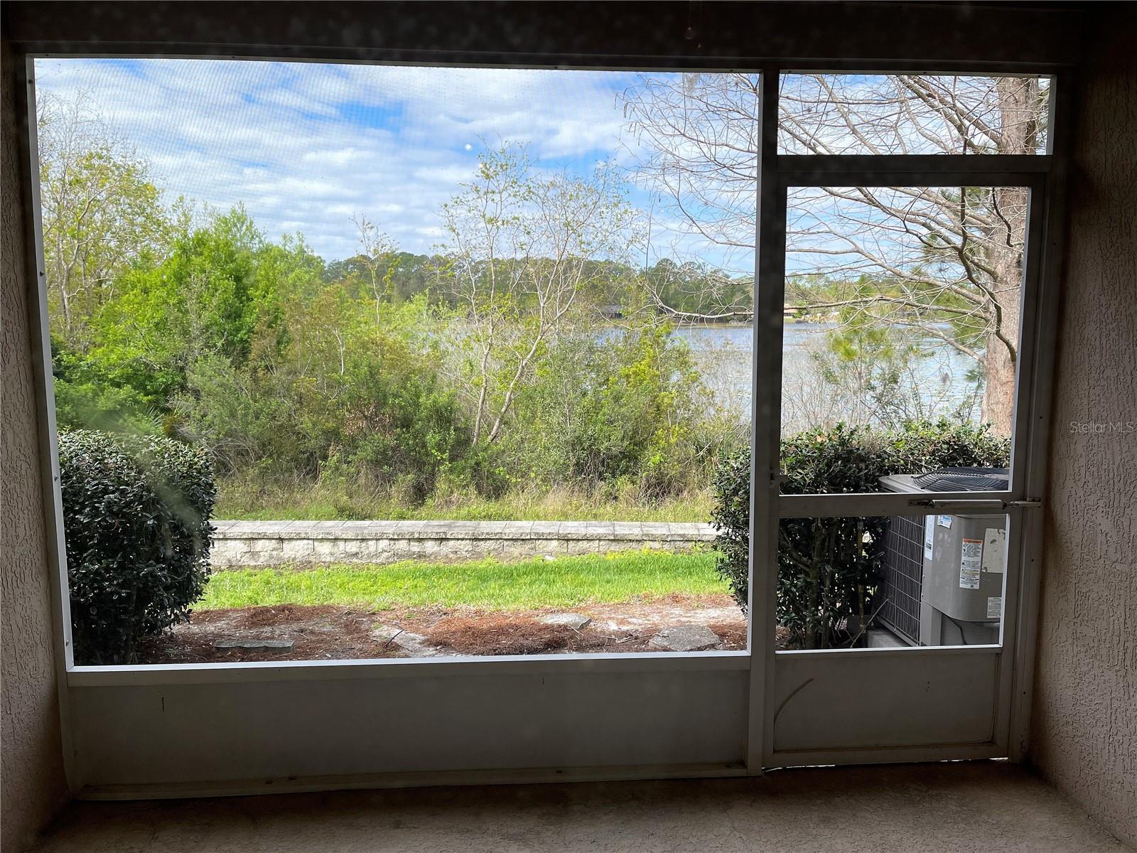 CHASE TOWNHOMES - Residential Lease