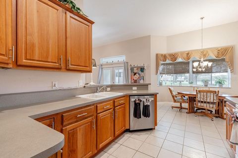 Tiny photo for 3370 Saint Lucia Court, Tavares, FL 32778 (MLS # G5112621)
