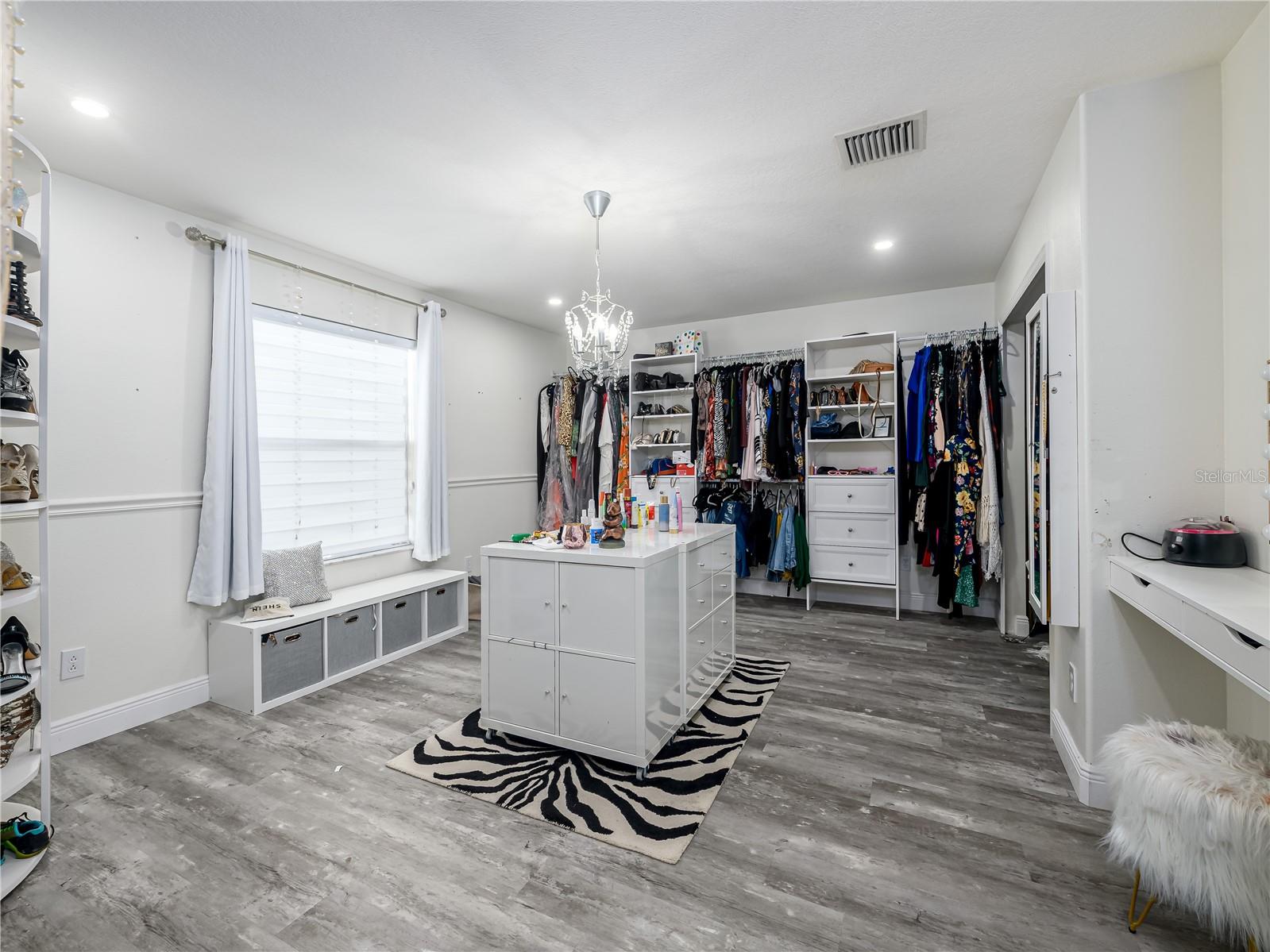 BALLANTRAE VILLAGE 05 - Residential Lease