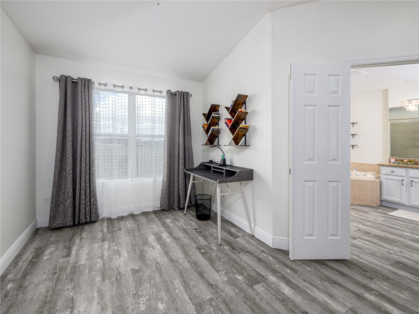 BALLANTRAE VILLAGE 05 - Residential Lease