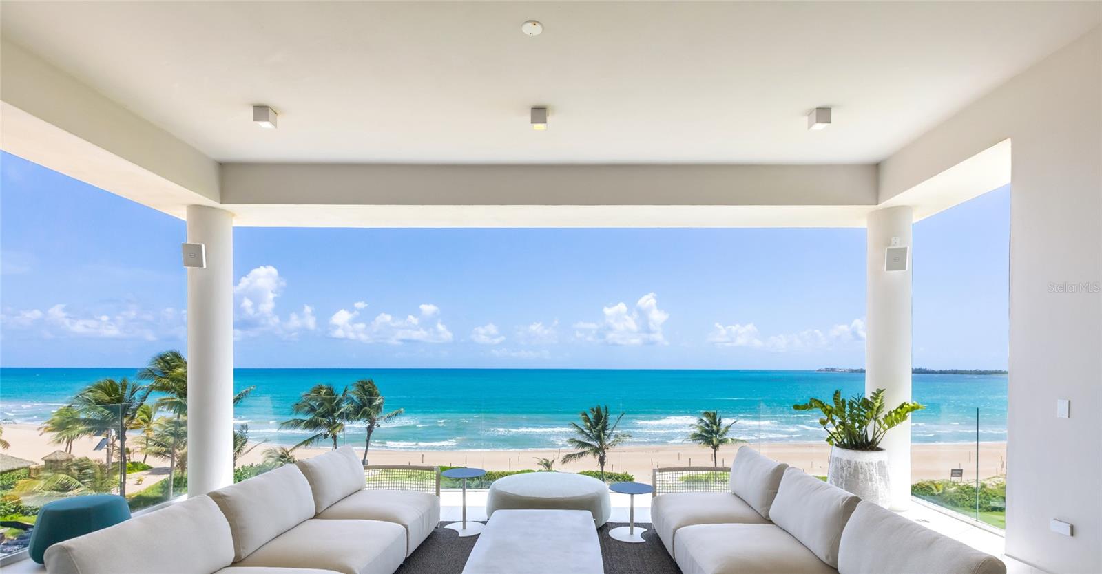 BAHIA BEACH - Residential