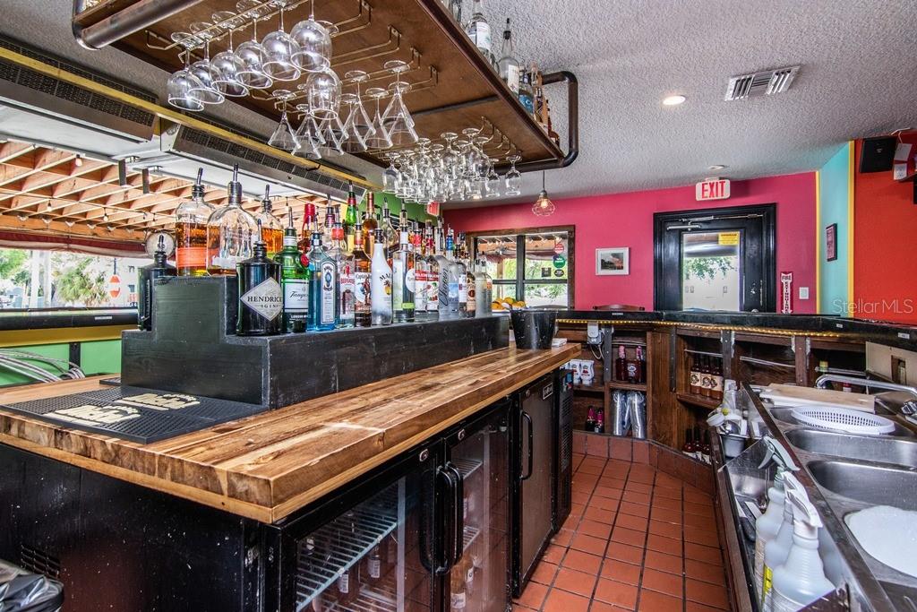 SUTHERLAND TOWN OF - Commercial Sale