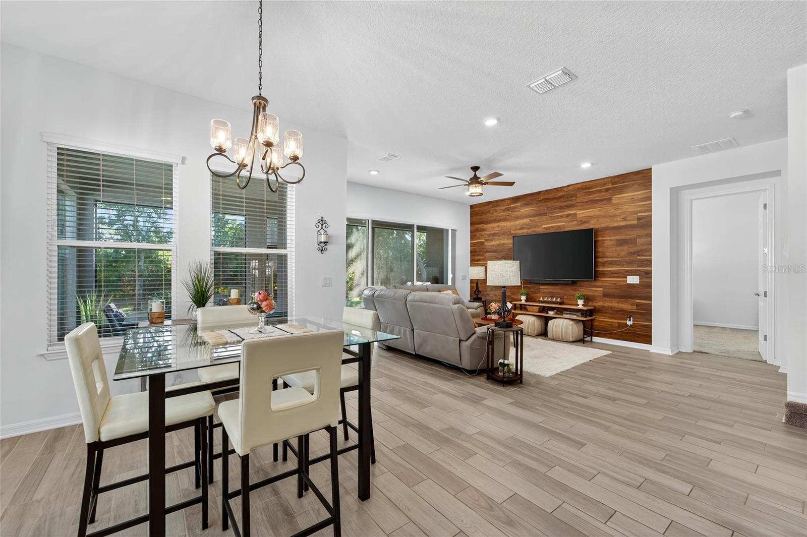 MARIPOSA PH 3A & 3B - Residential