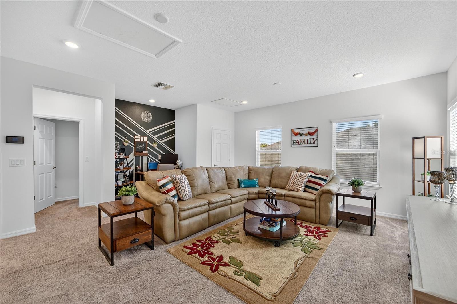 MARIPOSA PH 3A & 3B - Residential