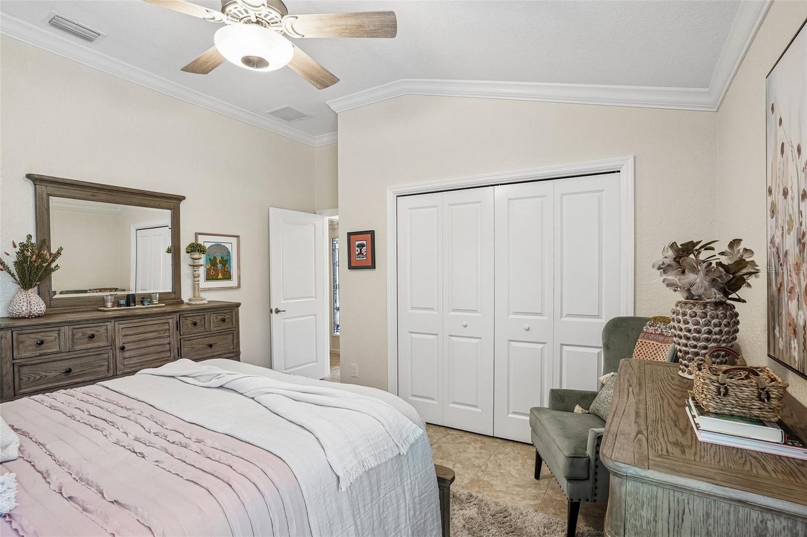 LAKESIDE LANDINGS - Residential