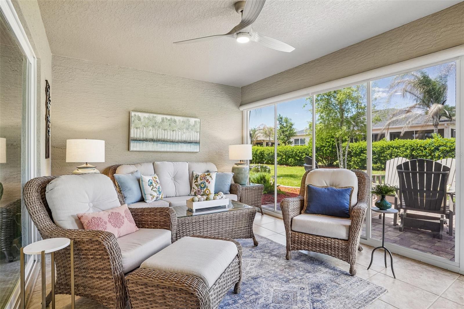 LAKESIDE LANDINGS - Residential