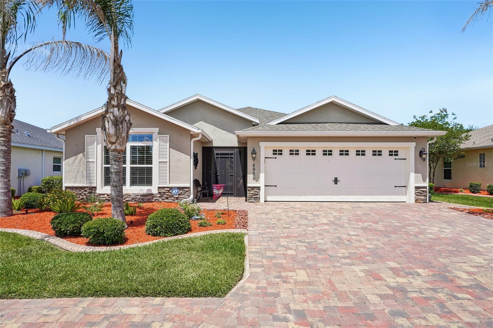 LAKESIDE LANDINGS - Residential