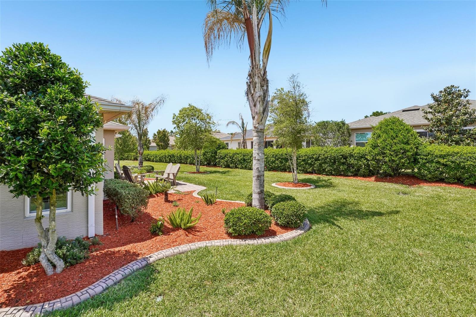 LAKESIDE LANDINGS - Residential