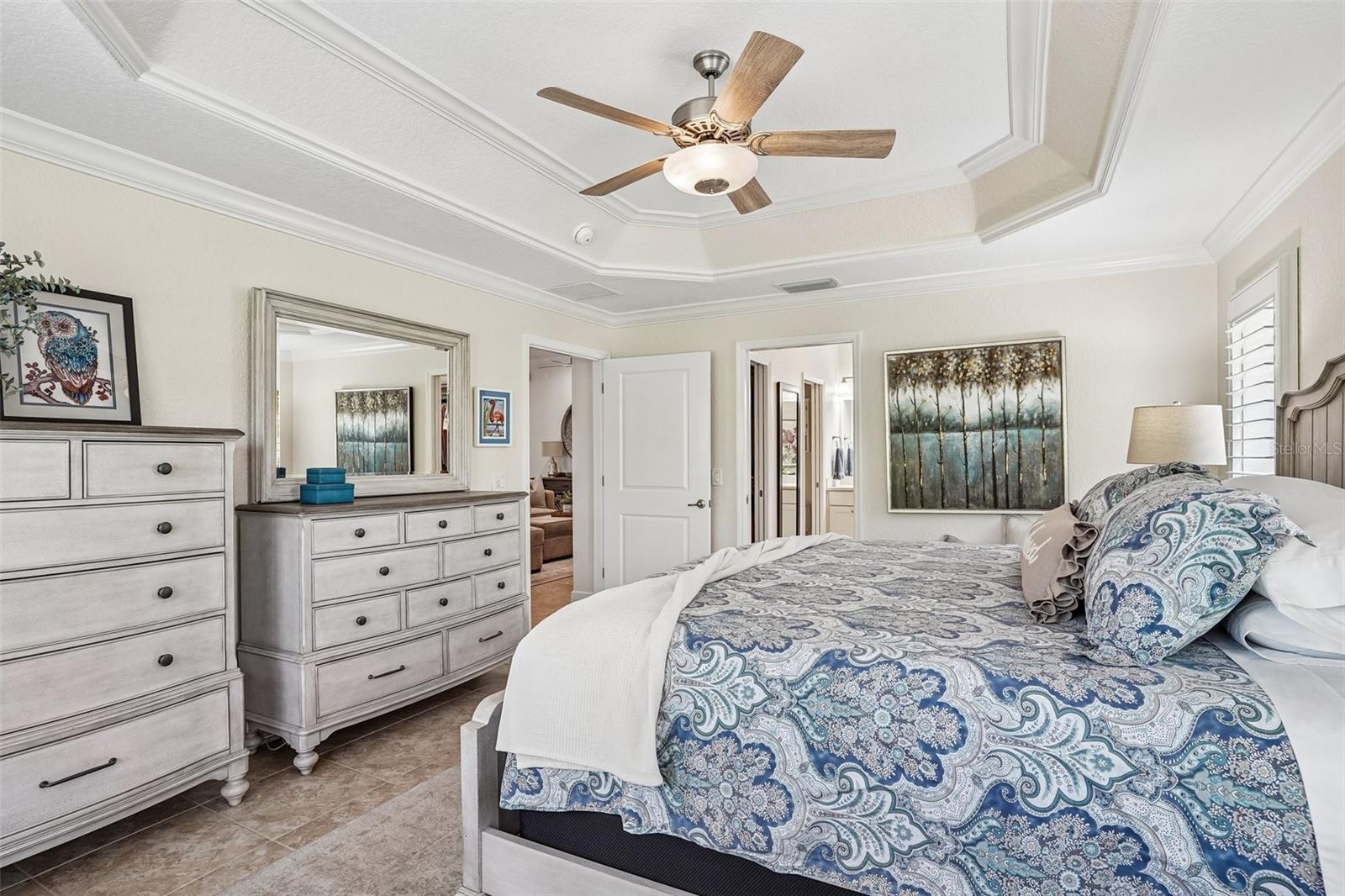 LAKESIDE LANDINGS - Residential