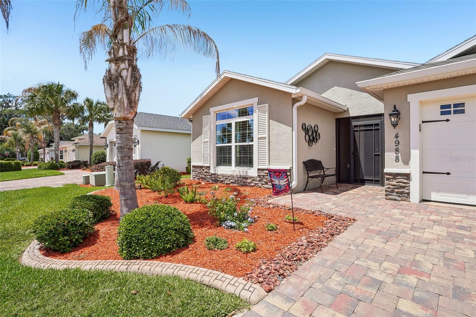 LAKESIDE LANDINGS - Residential
