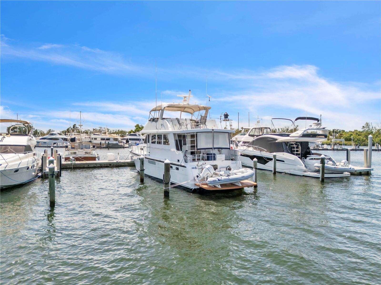 2600 HARBOURSIDE DRIVE R9