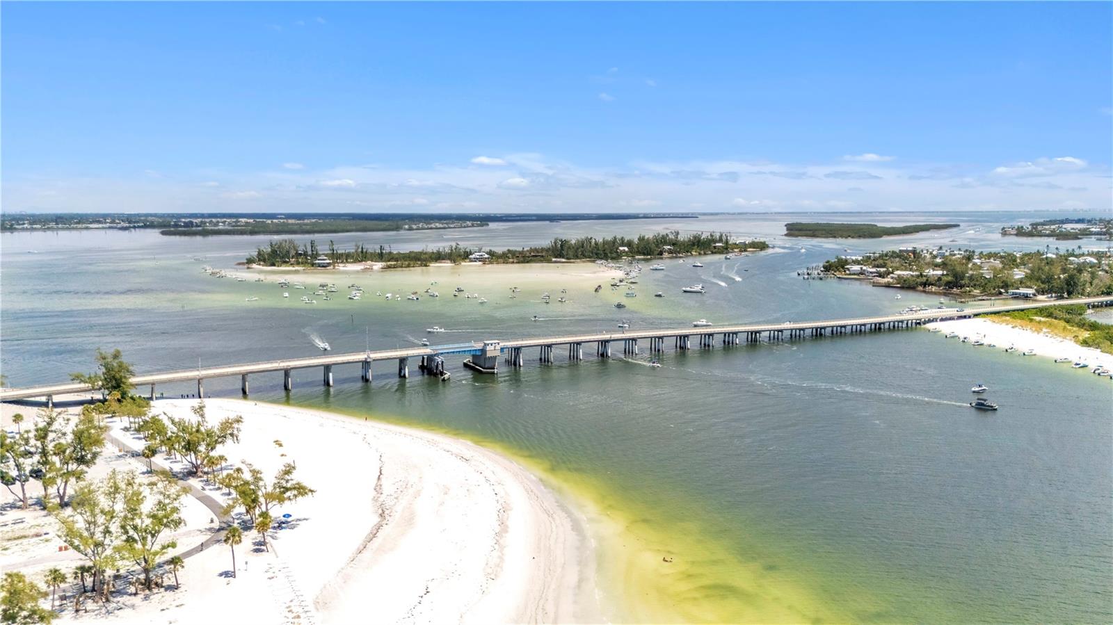 LONGBOAT KEY MOORINGS - Residential