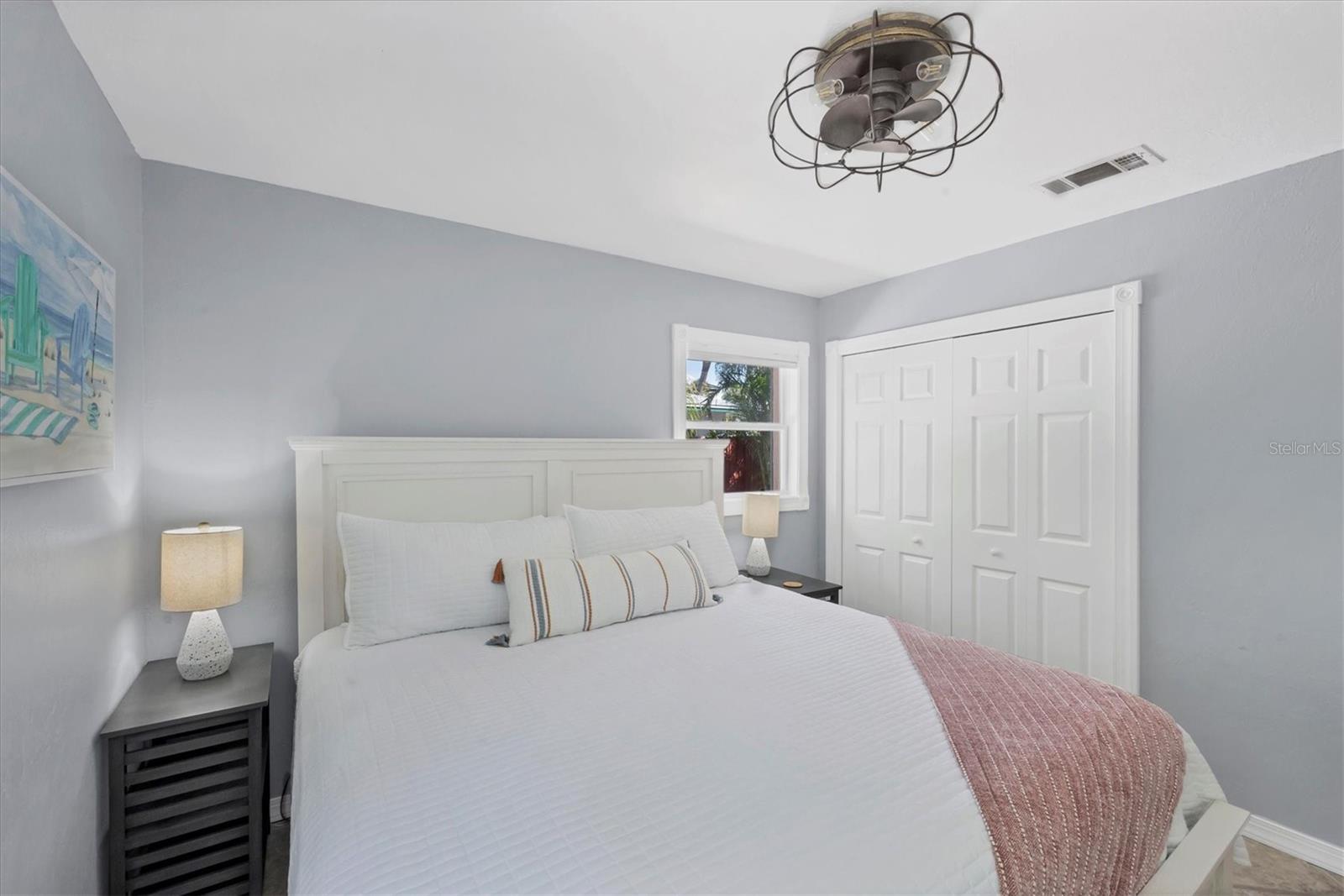 FRONT PORCH - Residential