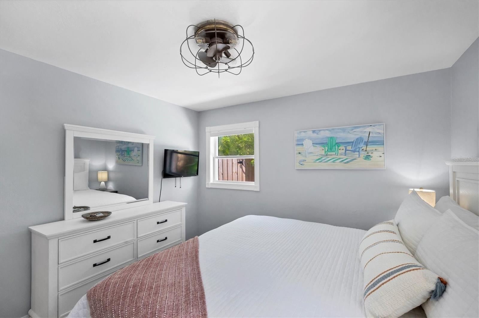 FRONT PORCH - Residential