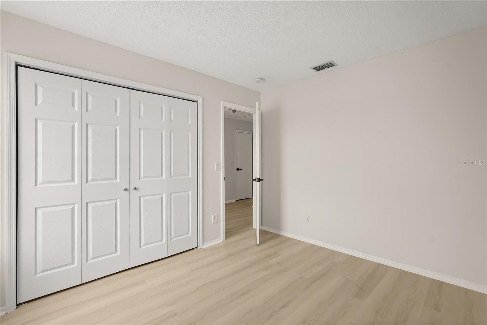 ISLAND COVE VILLAS PH 02 - Residential