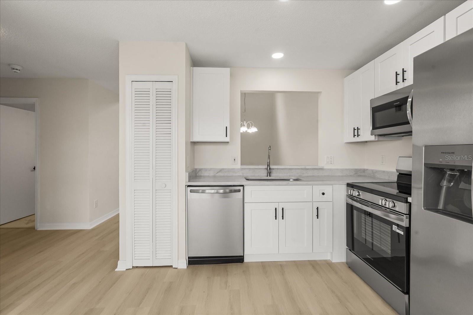 ISLAND COVE VILLAS PH 02 - Residential