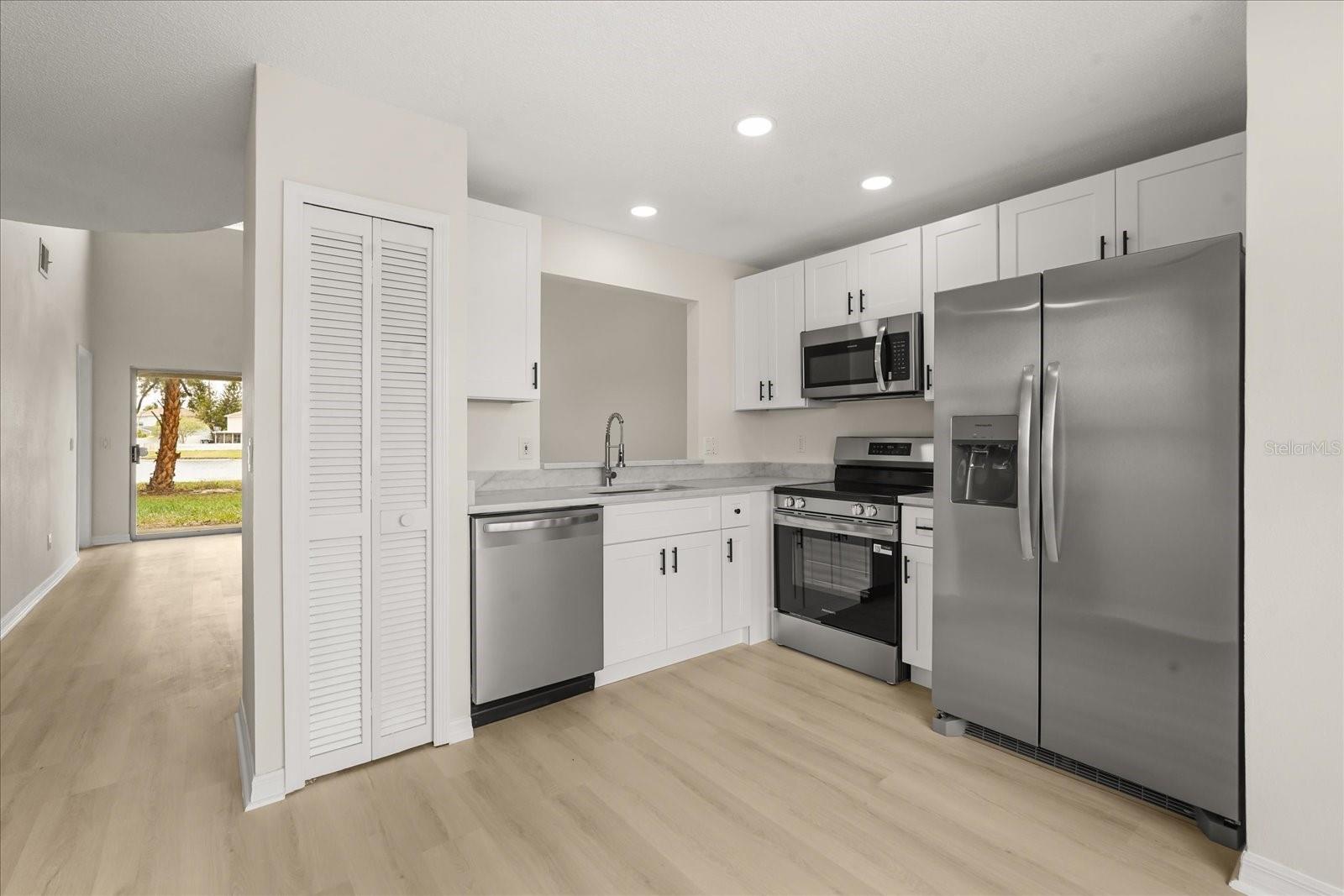 ISLAND COVE VILLAS PH 02 - Residential