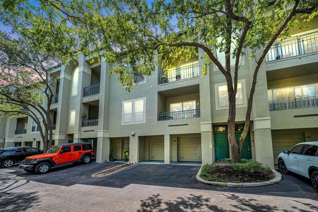 Photo of 603 Fathom Court, Tampa, FL 33602 (MLS # TB8423977)