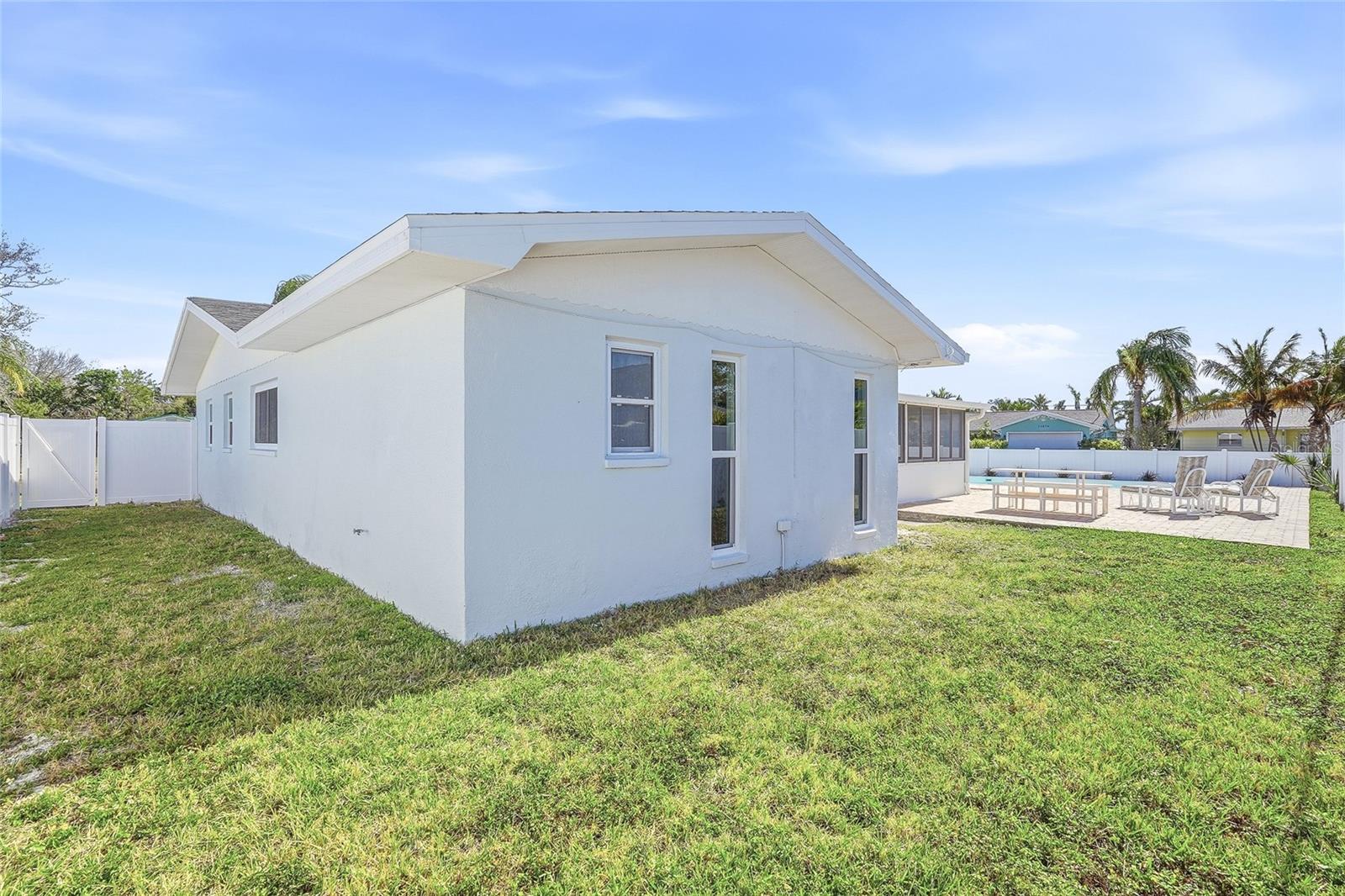 OAKHURST SHORES 2ND ADD - Residential