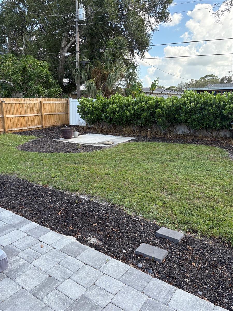 EAST GATE - Residential