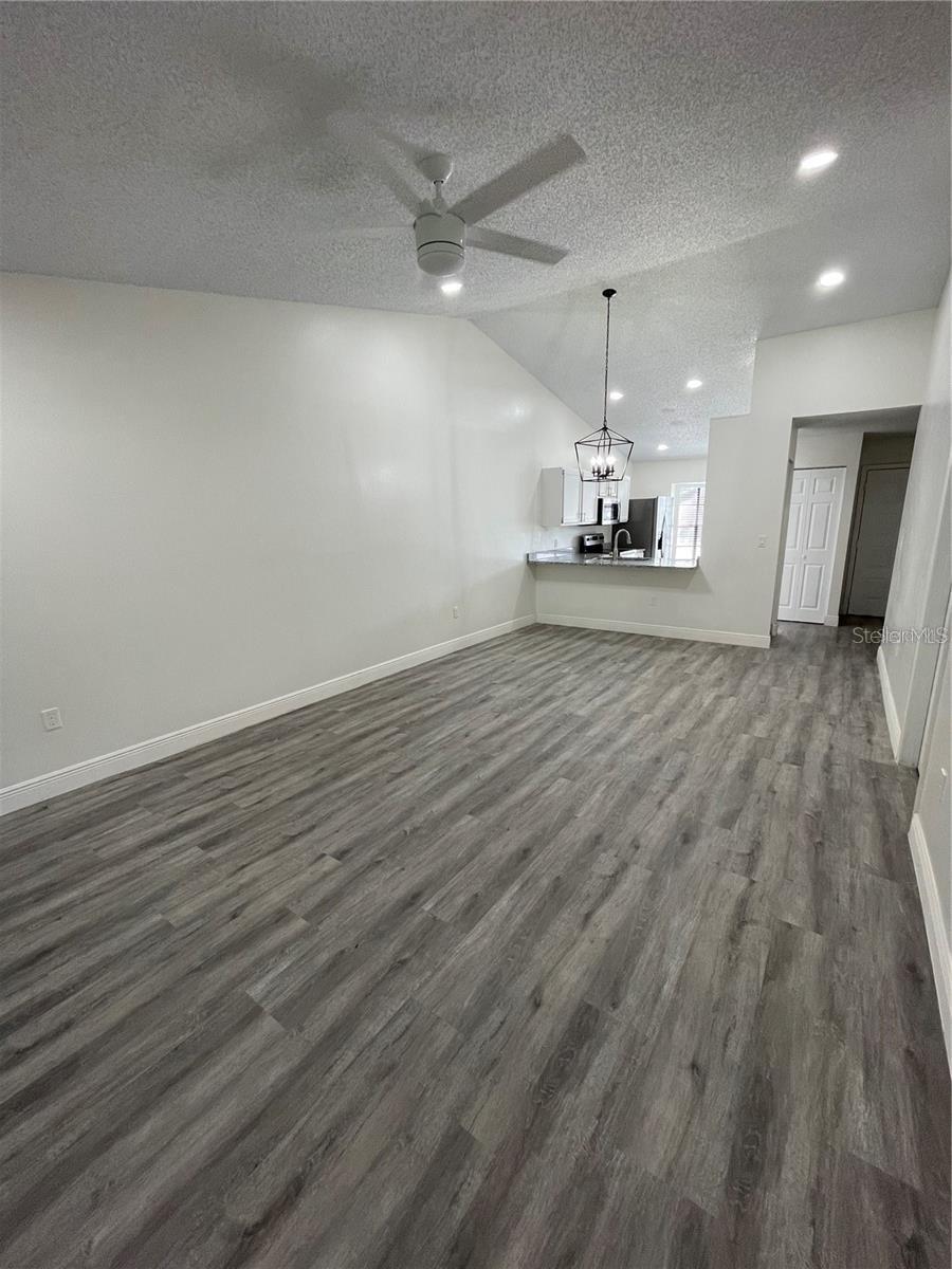 KING OAK VILLAS PH 3 4TH ADD - Residential