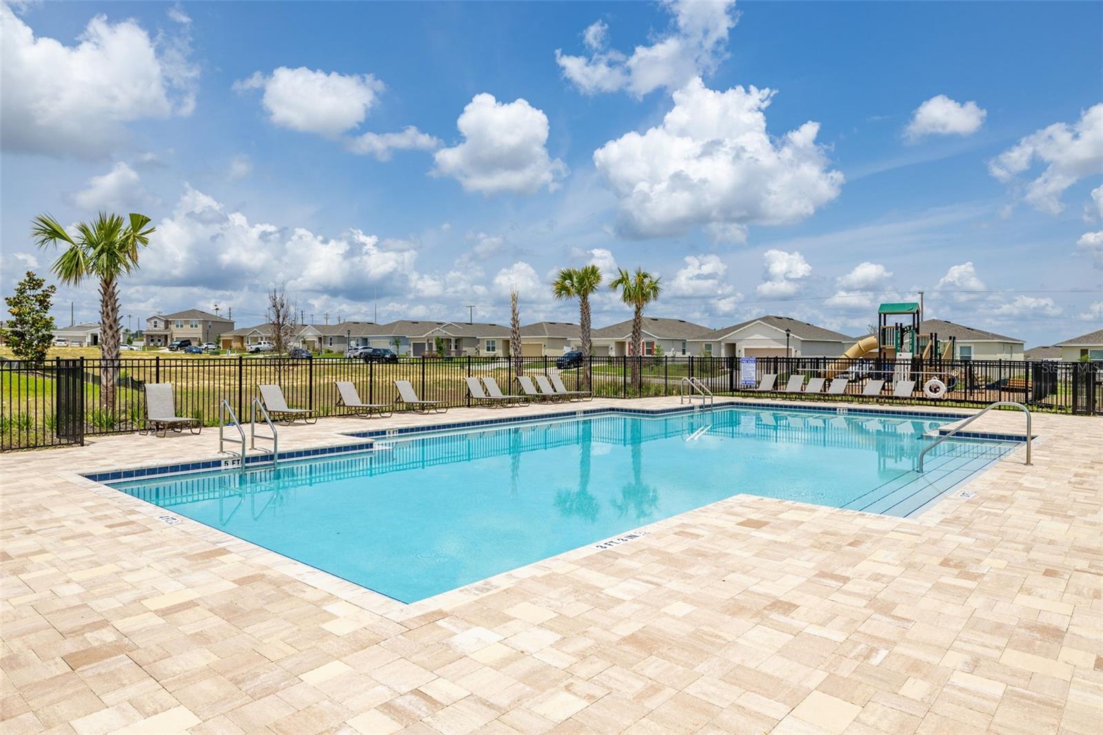 COVERED BRIDGE/LIBERTY BLUFF P - Residential Lease