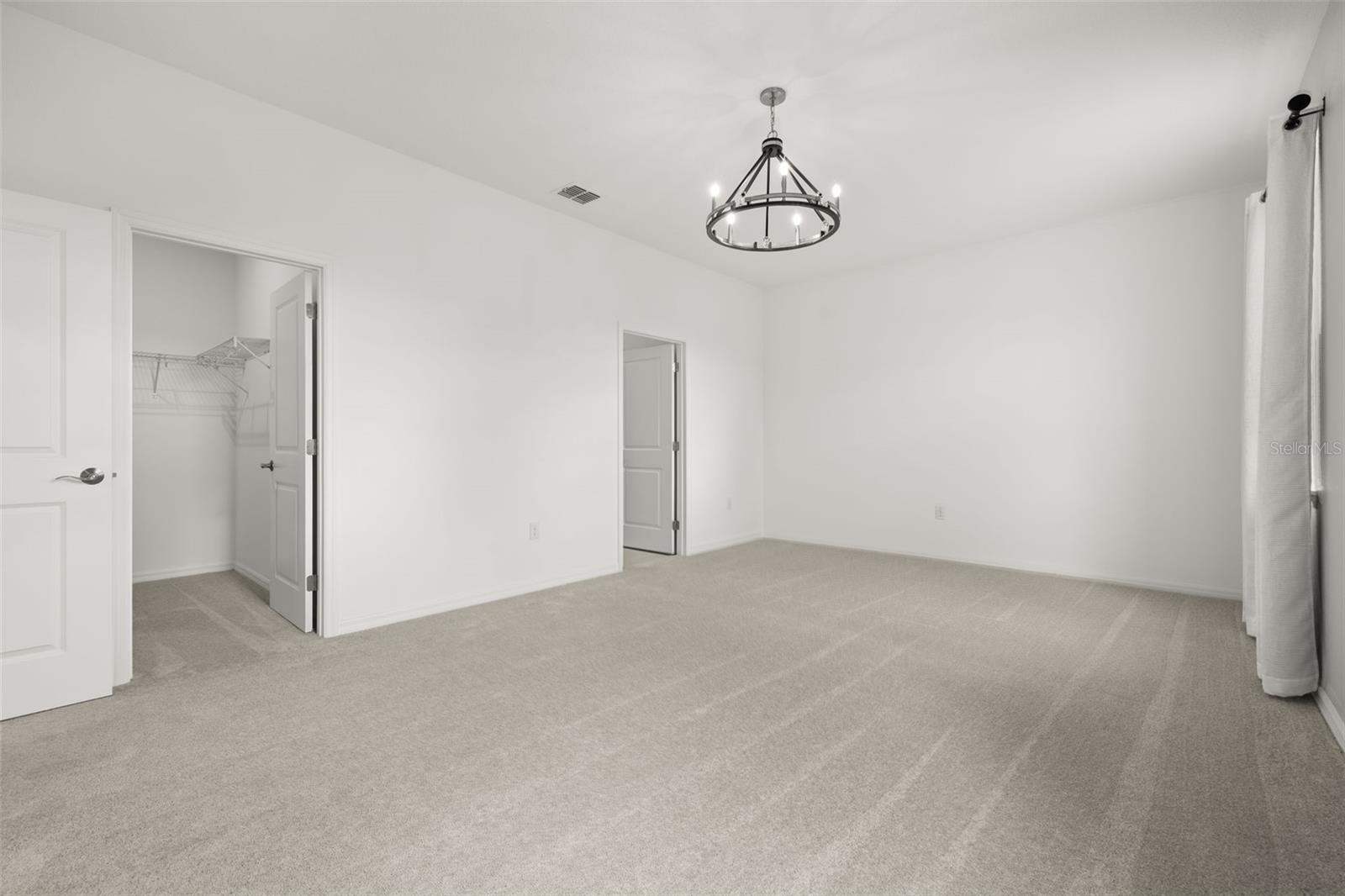 COVERED BRIDGE/LIBERTY BLUFF P - Residential Lease