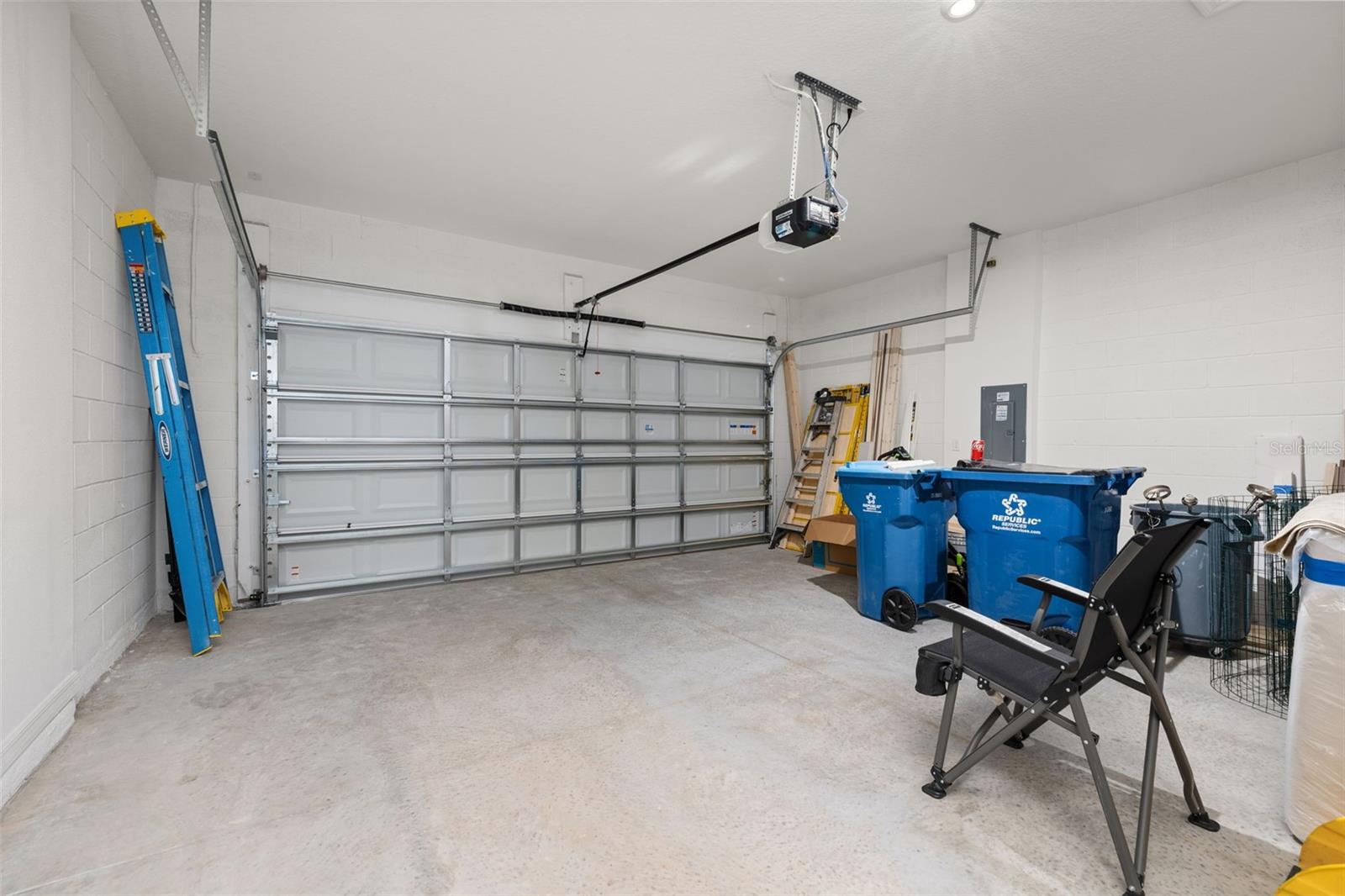 COVERED BRIDGE/LIBERTY BLUFF P - Residential Lease