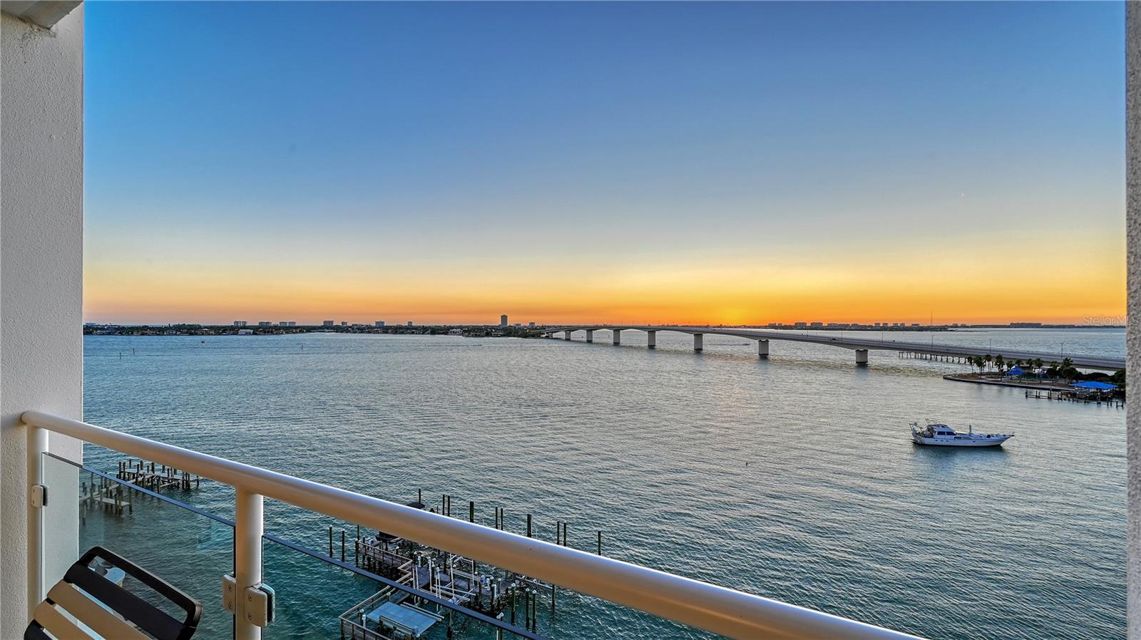 MAJESTIC BAY - Residential