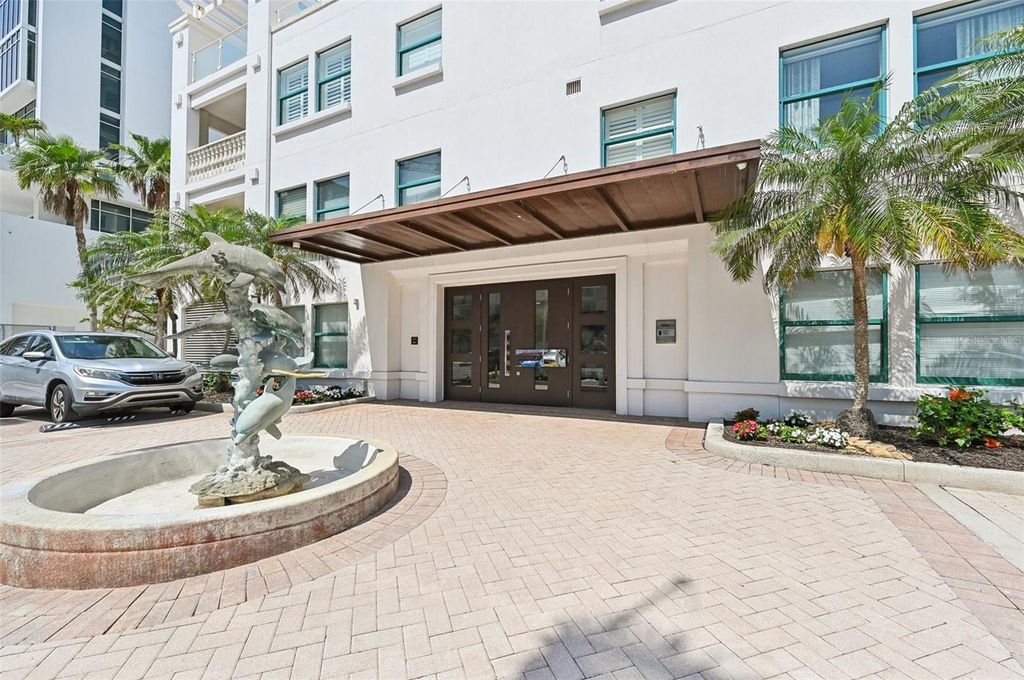 Photo of 258 Golden Gate Point #801, Sarasota, FL 34236 (MLS # A4668615)