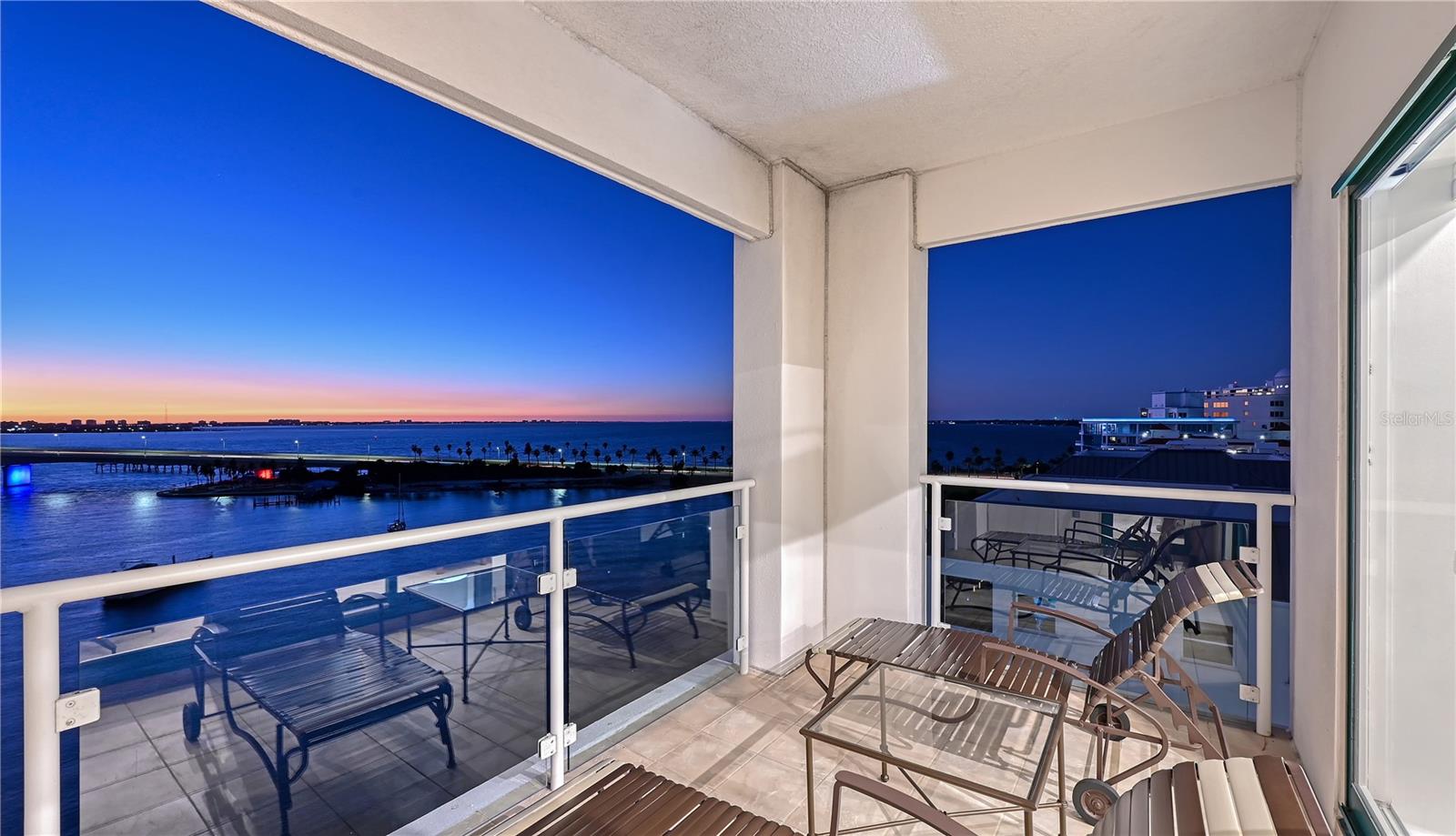 MAJESTIC BAY - Residential