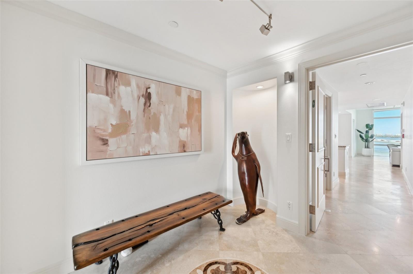 MAJESTIC BAY - Residential