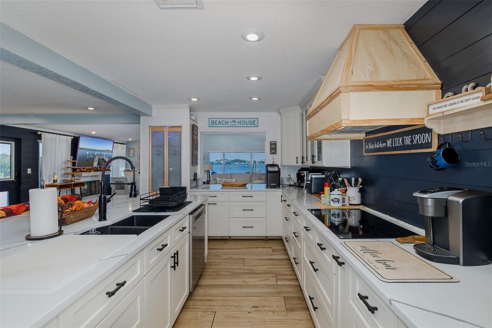 HAYWARD & MILES SUB - Residential