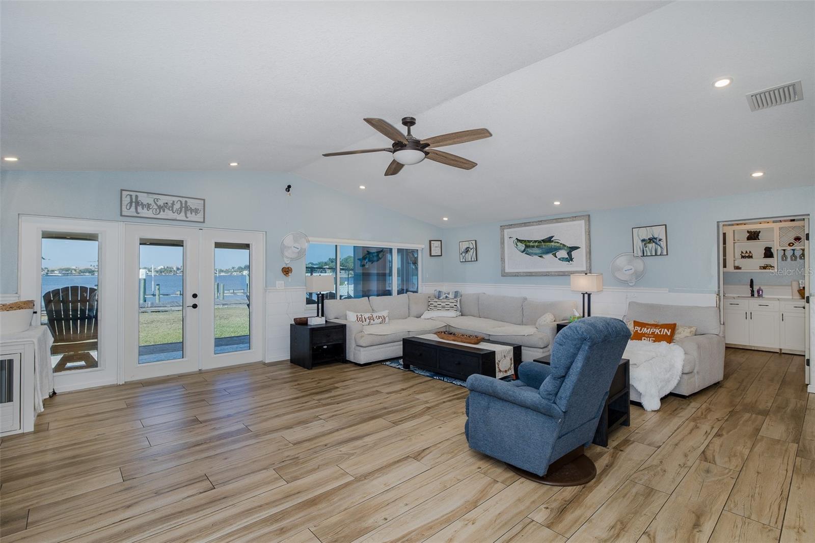 HAYWARD & MILES SUB - Residential