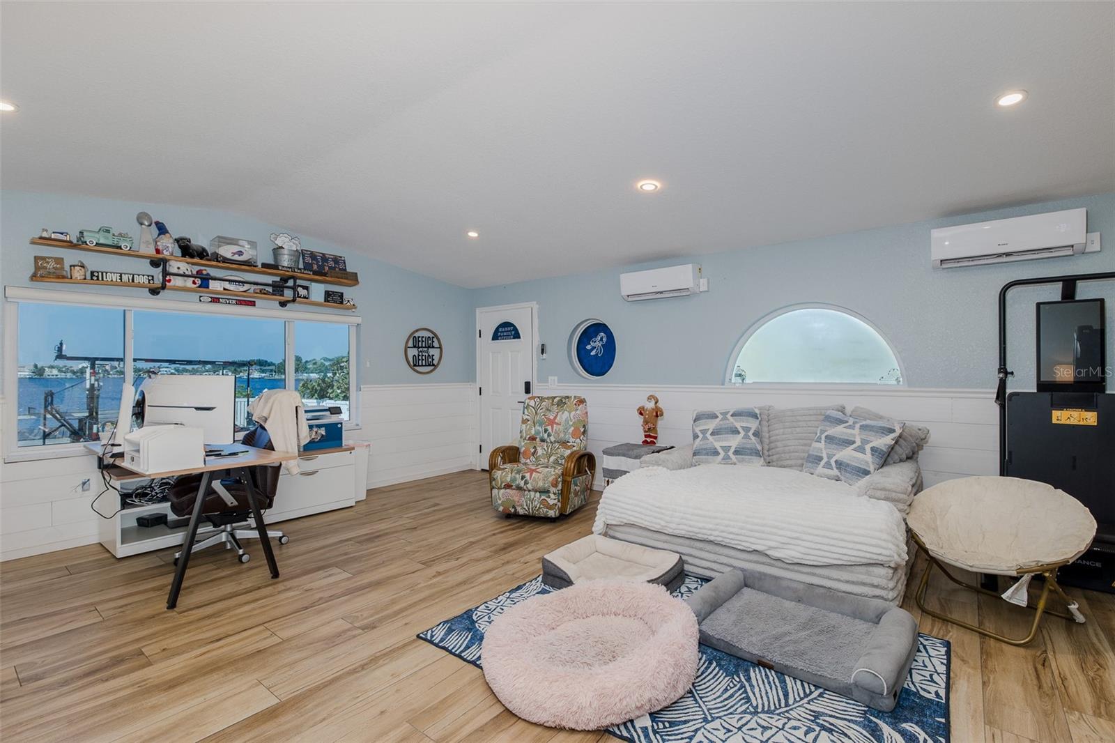 HAYWARD & MILES SUB - Residential