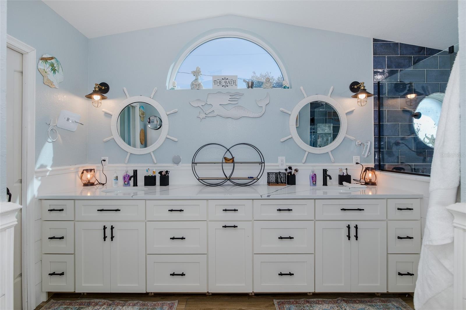 HAYWARD & MILES SUB - Residential