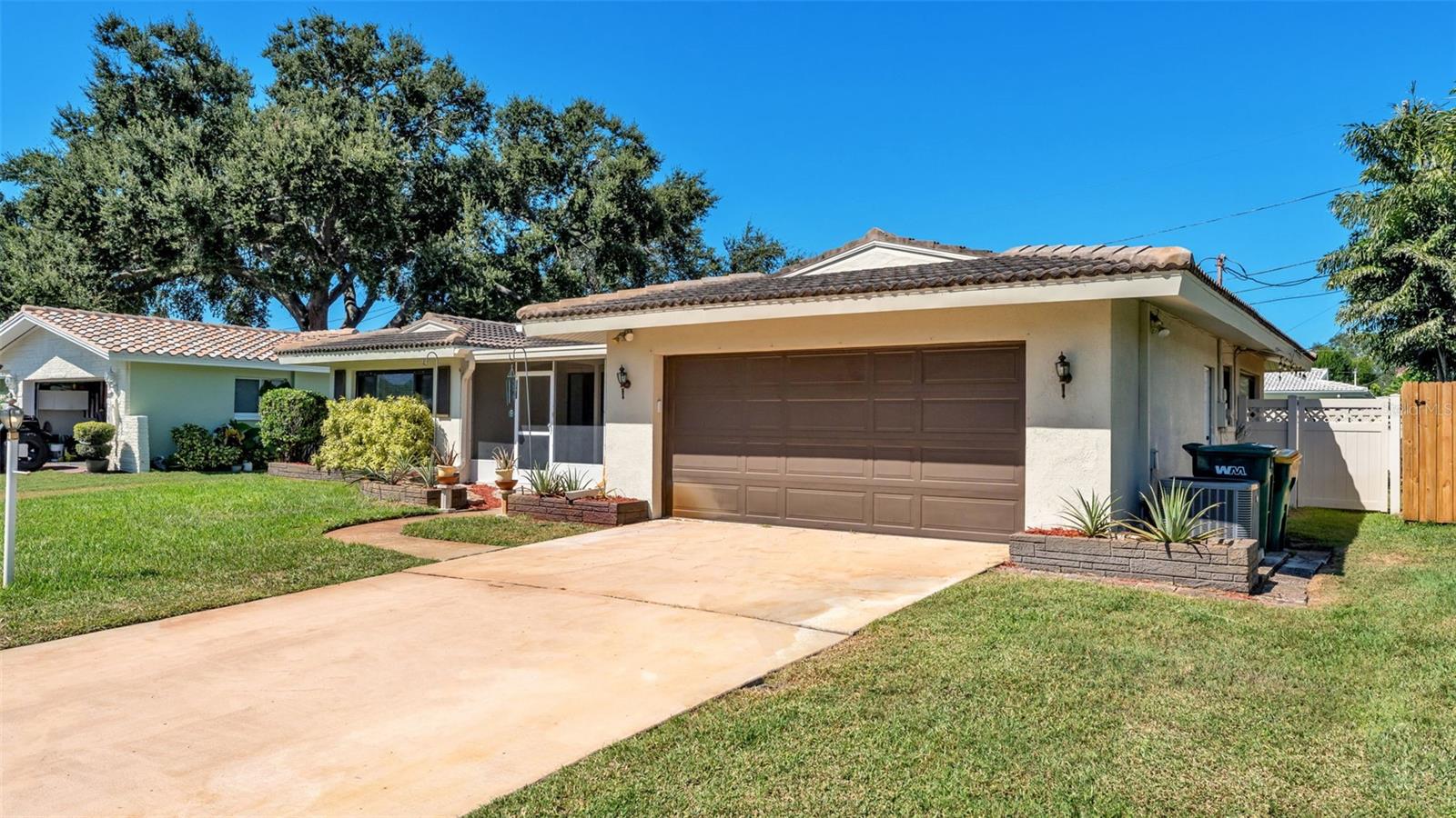 GREENBRIAR UNIT 6-B - Residential
