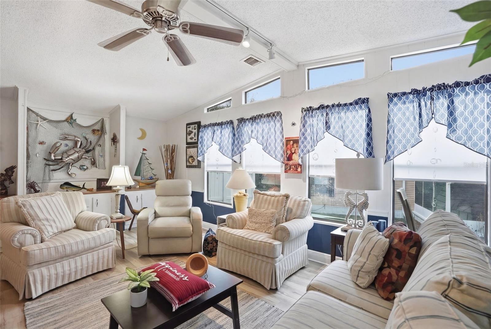 BROOKRIDGE COMM - Residential