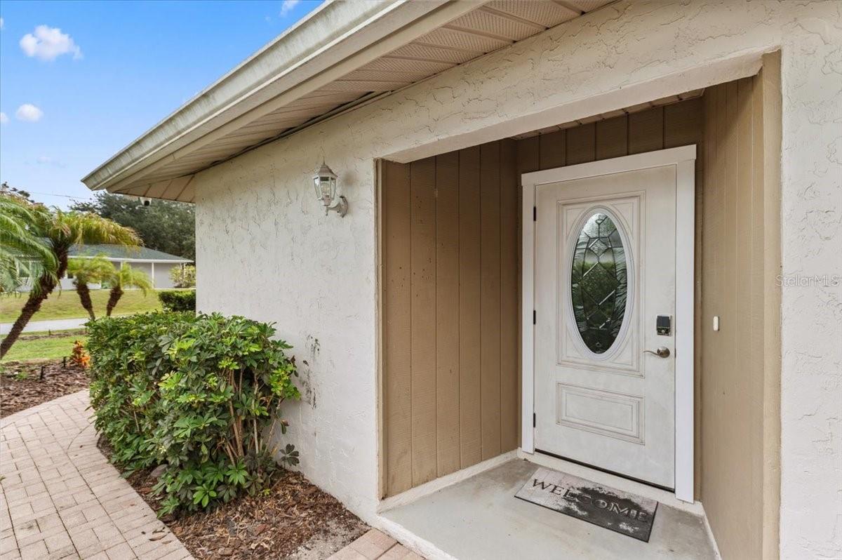 3452 BAY STREET, SARASOTA, FL, 34237 4 3452 BAY STREET