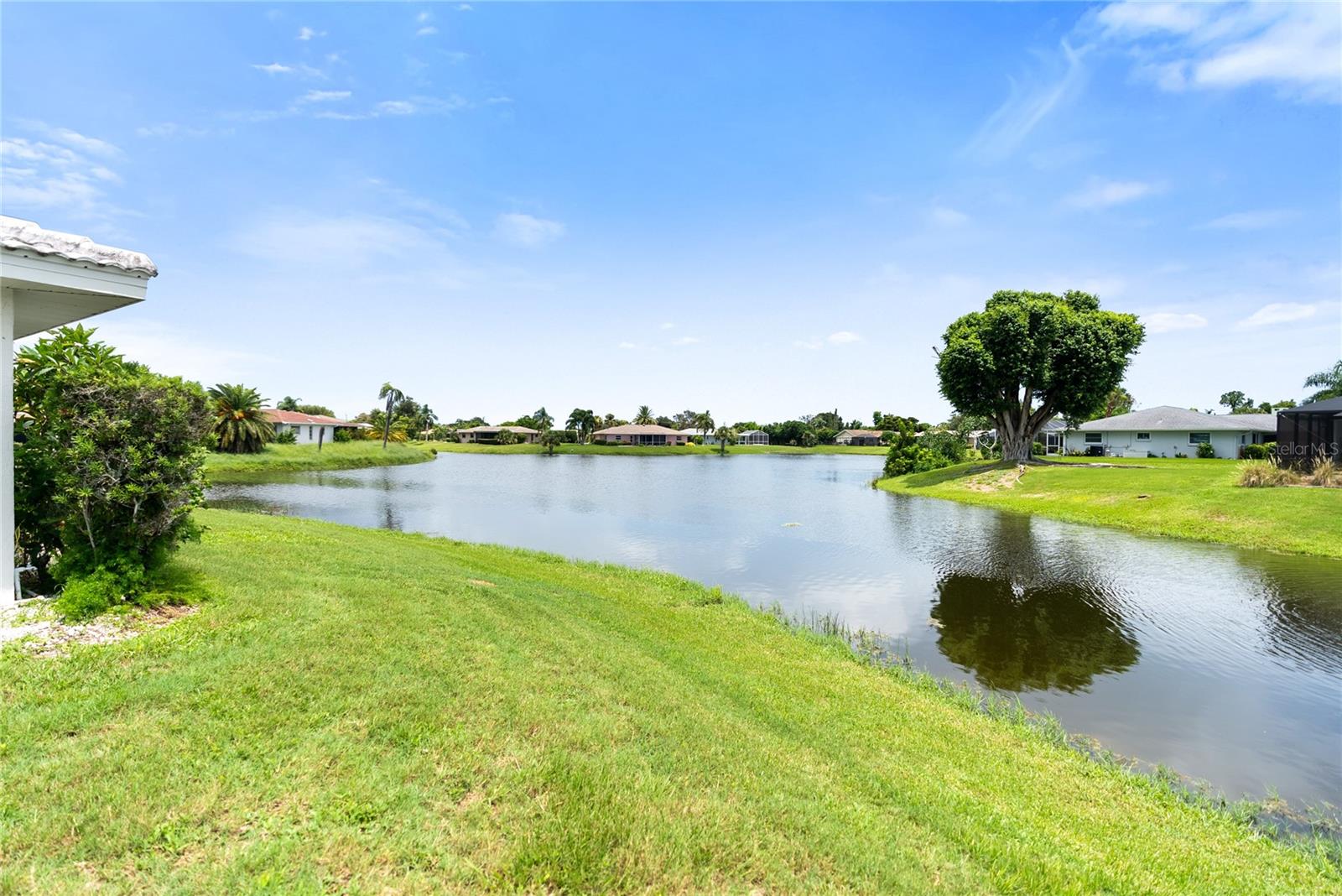 VENICE GARDENS - Residential