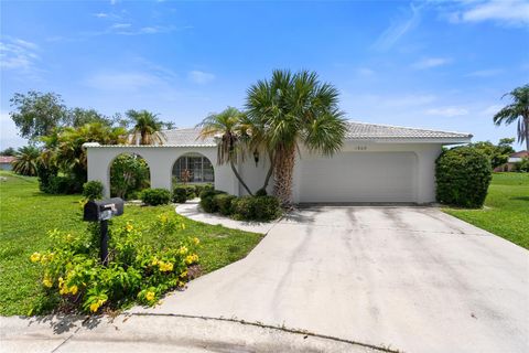 Photo of 1608 Lilliput Court, Venice, FL 34293 (MLS # A4670894)