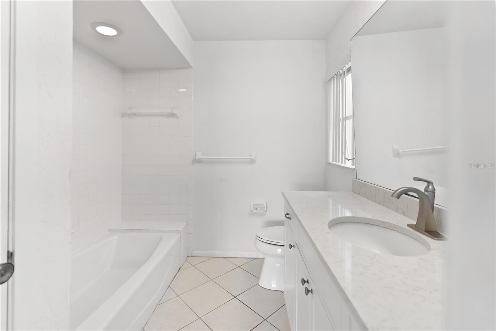 VENICE GARDENS - Residential