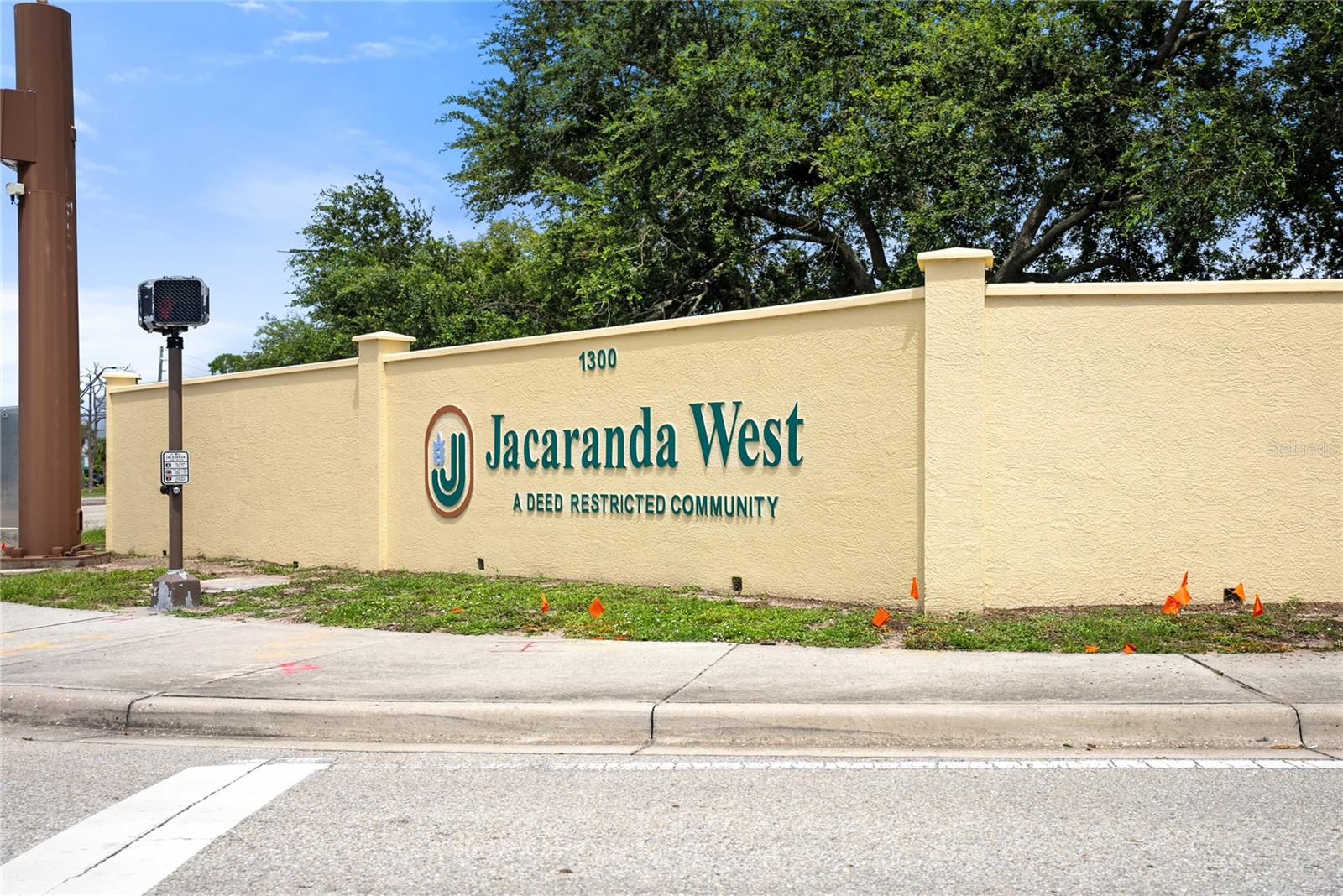 VENICE GARDENS - Residential