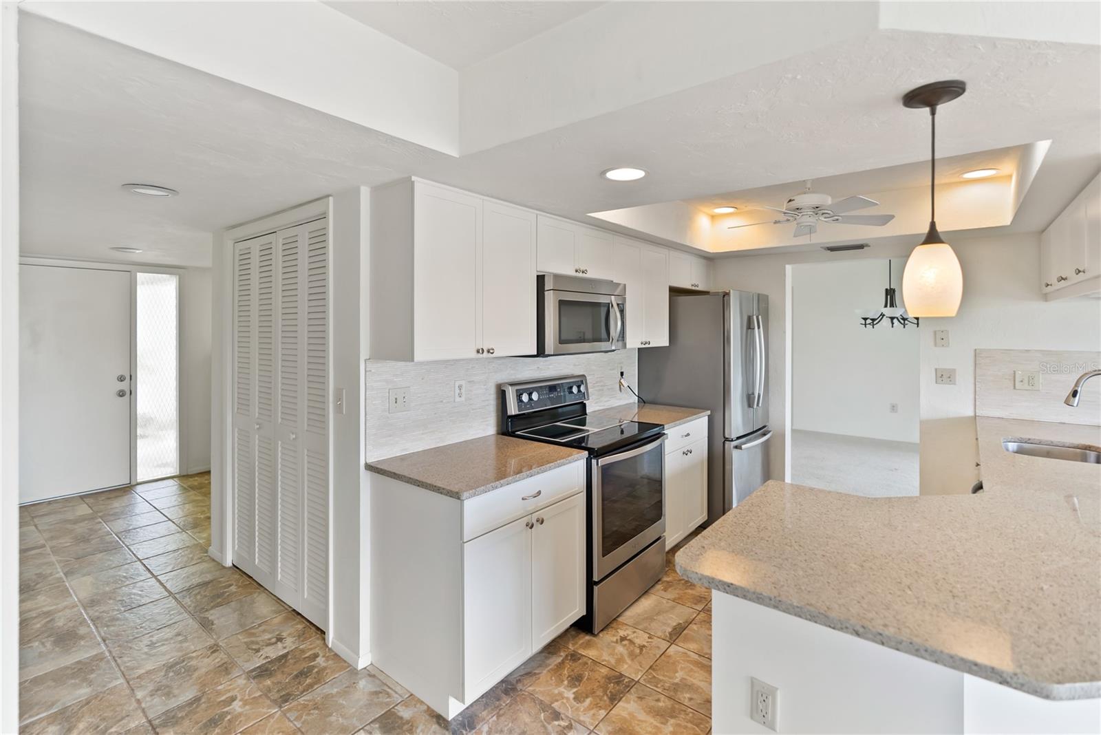 VENICE GARDENS - Residential